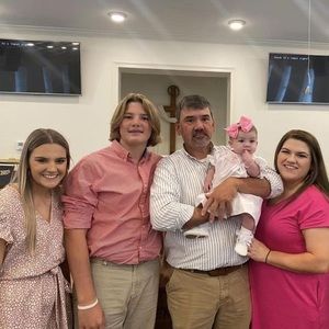 Meet your Posher, Casey